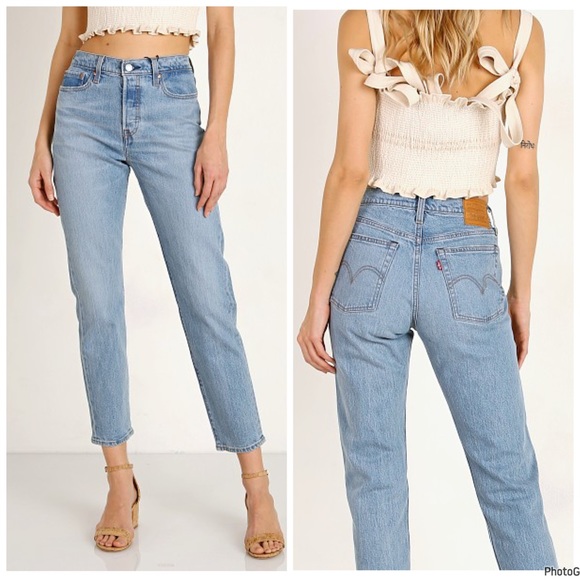 Levi's Wedgie Icon Fit high rise light wash straight leg Jeans Bright Side 32 - Picture 9 of 9